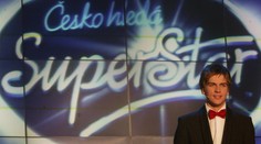 Zaujal více vzhledem než zpěvem. Jak dnes žije Julián Záhorovský