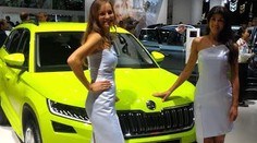 Autosalony - povinnost a dřina, nebo je to akce za odměnu?