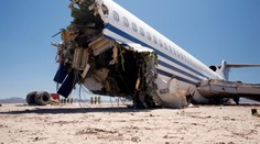 UNIKÁTNÍ ZÁBĚRY: Boeing 737 se zřítil do pouště