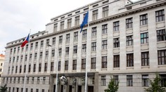 Další skandál na ministerstvu zemědělství, zakázku dostala firma v exekuci
