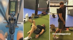 Je Machův rival zraněný? Vymluvil se na koleno, video ale ukazuje něco jiné