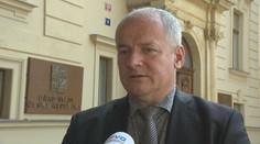 Omezte rodinné oslavy. Prymula šokuje svými kontroverzními výroky