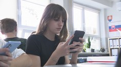 Na Slovensku vznikne nový zákon, který zakáže mobily ve školách