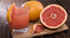 Pijte grapefruitovou šťávu, když jíte tučné jídlo! ZHUBNETE