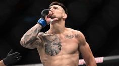 Nebezpečí pro Procházku: Jsem hladový, říká nová tvář polotěžké váhy
