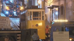 Začalo vyšetřování nehody lanovky v Lisabonu. Výsledky mají být do 45 dnů