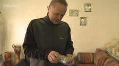 Nechutný pamlsek: Muž koupil v Albertu mandle plné červů!