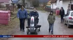 VIDEO: Největší Čech se uzdravuje, už má nové auto