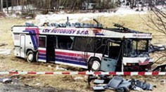 Když je z autobusu hromadný hrob