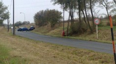 Smrt na silnici na Lounsku. Zrušená octavia na východě Čech
