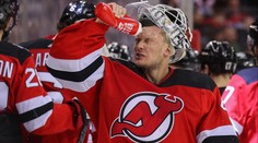 V NHL se prosadilo pět českých střelců, brankář Vaněček má asistenci