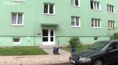 Důchodce našli zbitého do krve. Týrala ho prý manželka