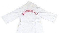 Sběratelé, pozor! Do dražby jde legendární župan Muhammada Aliho