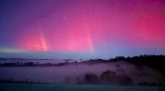 GALERIE: Čechy okouzlila polární záře. Další příležitost ji vidět přijde brzy