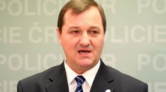 Langer: Komorous na vnitro nepatří. Houba měl zůstat náměstkem