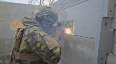 Masivní cvičení české armády. Vojáci simulovali likvidaci dronů nepřítele