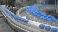 Do Česka míří nová vakcína proti covidu Nuvaxovid. Co o ní víme?