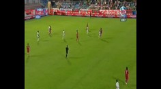 VIDEO JEN PRO OTRLÉ! Protihráči po tvrdém střetu ZLOMIL NOHU!