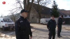 Ředitel školy se zřejmě zabil, smáli se mu. Policie marně pátrá
