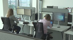 Čtyřdenní pracovní týden chce většina Čechů. Někde už ho zavedli