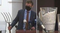 Piráti si do Sněmovny přinesli vidle, Jurečka štěrk. Vládu nepřesvědčili