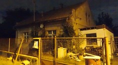 Věčně opilý vyhozený nájemník splnil slib pomsty a zapálil dům