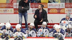 Jágr jako kouč na střídačce: A Kladno poprvé vyhrálo v baráži!