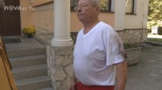 Neštěstí v lázních Kynžvart! Sanitka se sama rozjela a srazila dítě (4). Co řekl řidič?