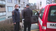 Lidé mají o očkování u praktiků velký zájem. Hasiči jim vezou vakcíny