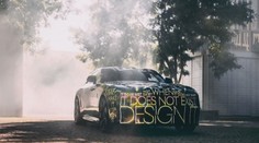 Rolls-Royce odhalil první elektrický vůz. Dojezd je zatím tajemstvím