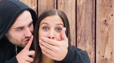 Muž (28) vydíral svou bývalou partnerku, teď mu hrozí vězení