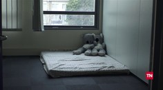 V Bruselu dramaticky vzrostl počet bezdomovců. Obsazují prázdné domy