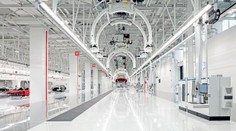 Ferrari mění plány na další elektromobil. Bohatí zákazníci jsou závislí na benzínu