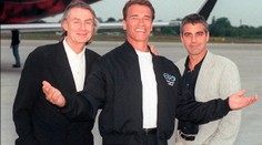 Kočíroval Batmana i Hráče se smrtí. Zemřel režisér Joel Schumacher!