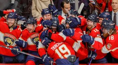 Tkachuk poslal Floridu do finále NHL po 27 letech. Trefil se 5 sekund před koncem