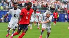 Hvězdný hráč válčí na MS, jeho přítelkyně přiznala boj se zákeřnou nemocí