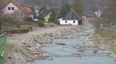 Po povodních stále chybí silnice i mosty. Opravy vyjdou na stovky milionů