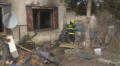 Dům na Šumpersku zachvátil požár, sousedé z něj zachránili muže