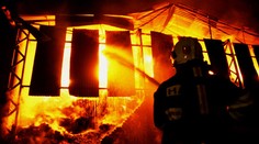 Hala se slámou lehla popelem, škoda je přes milion