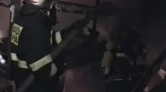 VIDEO: V Praze hořela auta, zřejmě dílo žháře