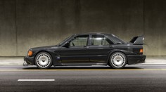 Zaručená investice: téměř nejetý Mercedes 190 E Evo II na prodej!