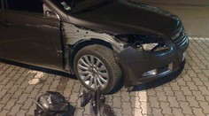 Kamion v Praze poboural šest aut. Zmátla ho navigace