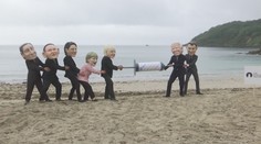 Summit G7: Zatímco představitelé států jednali, na pláži se protestovalo