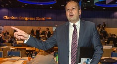 Kriminalisté navrhli obžalovat tři lidi kvůli financím VZP, jedním z nich je exposlanec Šnajdr