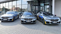 Nové luxusní stíhačky pro policii. Piráty bude nahánět v hybridech