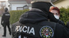 Češku s nezletilými migranty zadrželi na Slovensku, měla je vézt do Prahy
