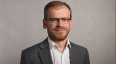 Rusy učit nebudu, prohlásil přednášející na VŠE. Dívky se bály vůbec promluvit