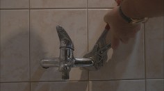 Snaží se nás zničit, tvrdí instalatéři. Nekalá konkurence má být drahá