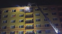 Dramatický požár v bytovce v Ústí. Evakuovalo se 33 lidí, jeden se nadýchal kouře