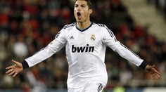 Boháči z PSG loví v Realu. Chtějí Ronalda i kouče Mourinha